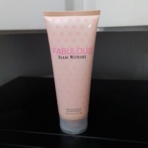 Isaac Mizrahi Fabulous Pink Shower Gel